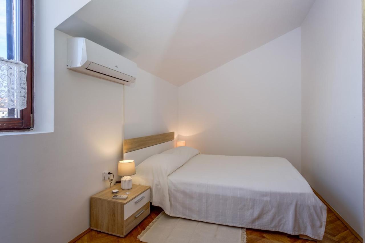 Appartamento Oaza Mali Lošinj Esterno foto